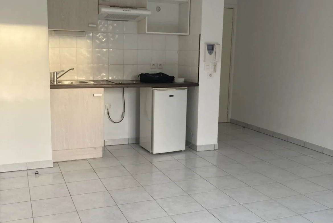 À vendre : Appartement lumineux de 41 m2 avec terrasse sud-ouest à Pessac 