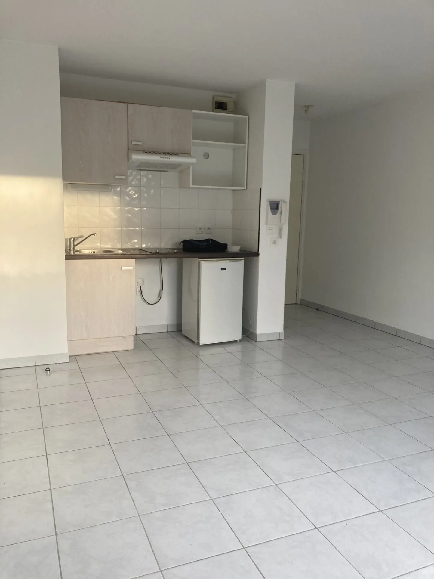 À vendre : Appartement lumineux de 41 m2 avec terrasse sud-ouest à Pessac 