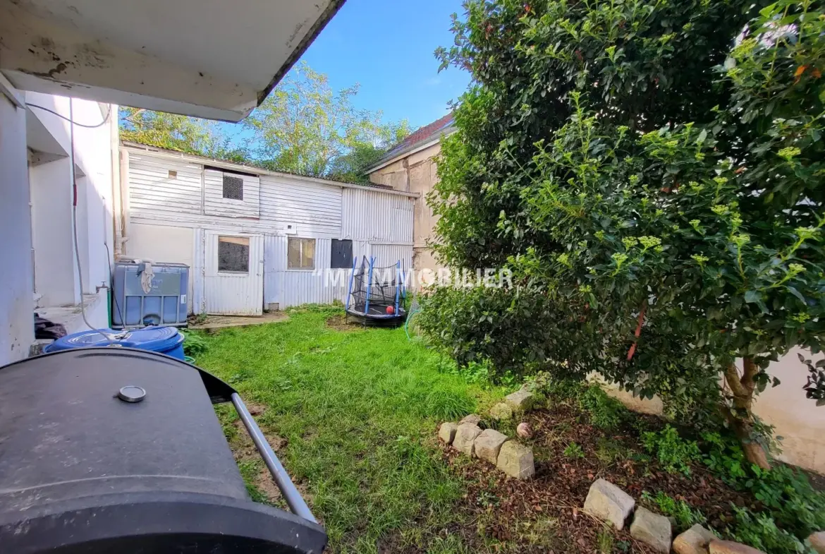 Maison indépendante à vendre à Charly-sur-Marne 