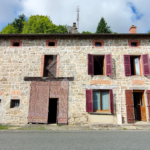 Maison 4 pièces avec terrain à Laprugne pour 49 500 euros