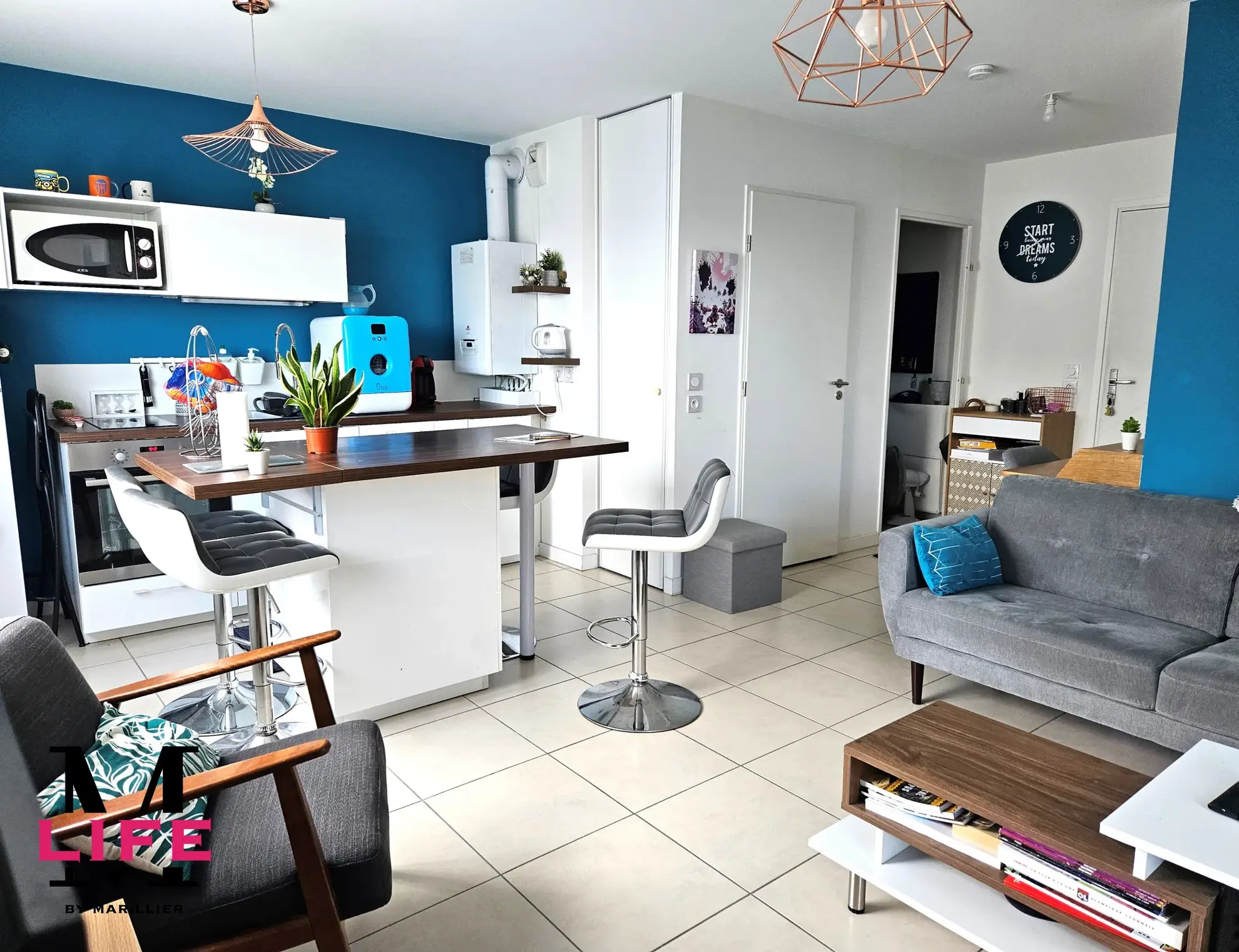 À vendre : Appartement T2 à Saint Priest, 43 m² - 179 000 € 