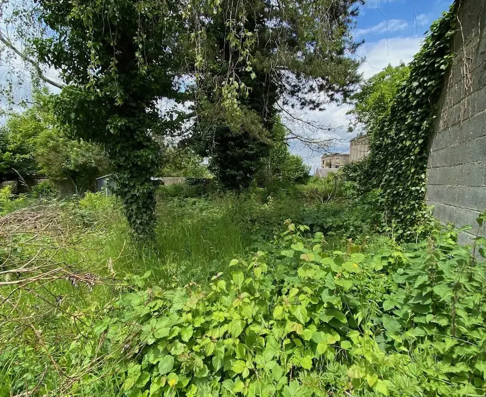 Terrain constructible à vendre à Maubeuge - 592 m² 