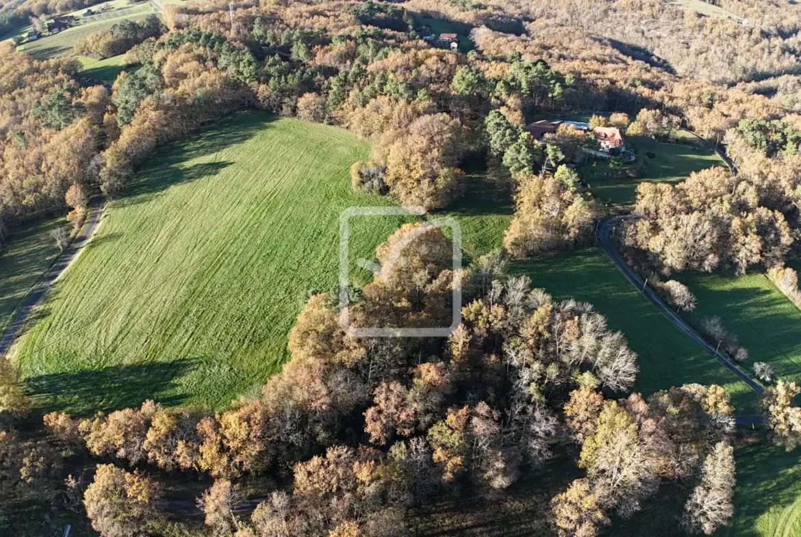 Terrain de 3,6 hectares à vendre en Périgord Noir 