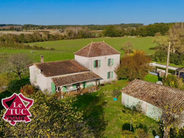 Propriété de campagne avec piscine à Monflanquin