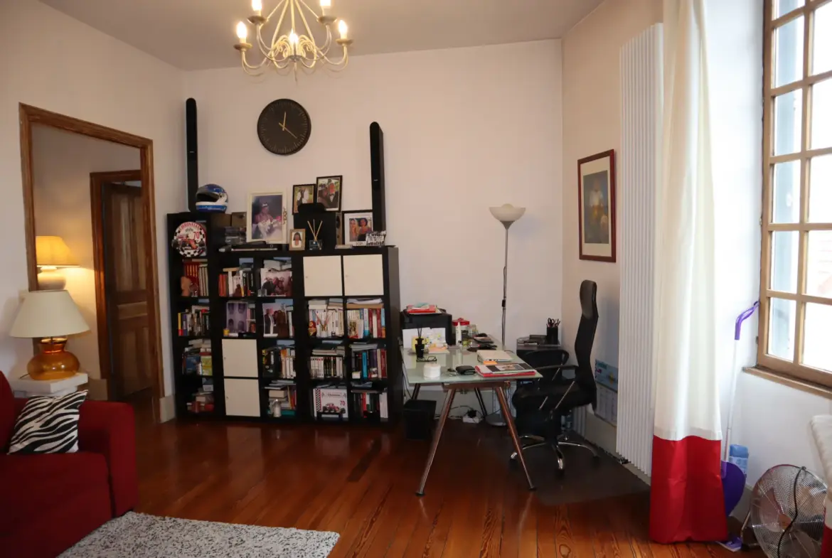 À vendre : Appartement spacieux de 160 m² à Autun 