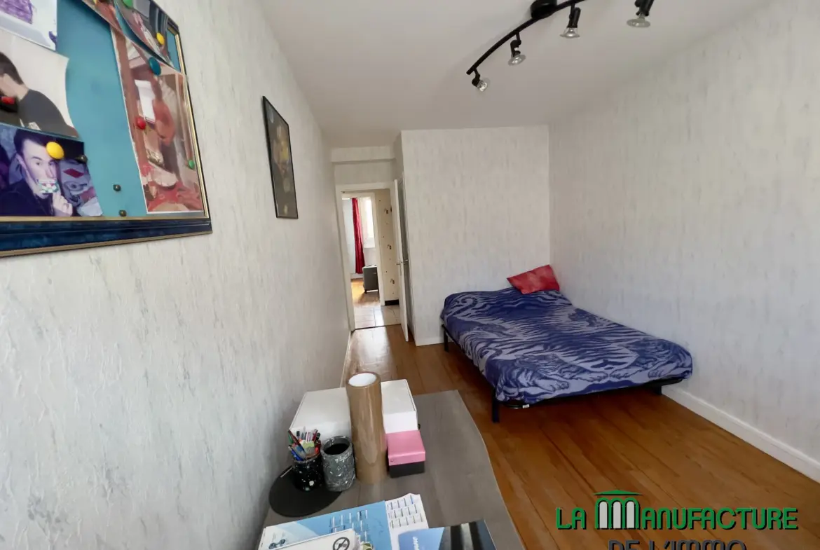 À vendre : appartement T4 avec garage à Saint-Étienne 