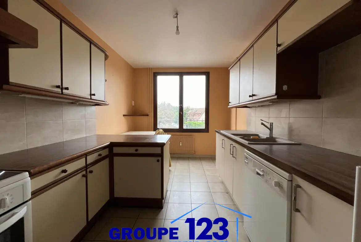 Appartement 4 pièces à vendre à Auxerre 