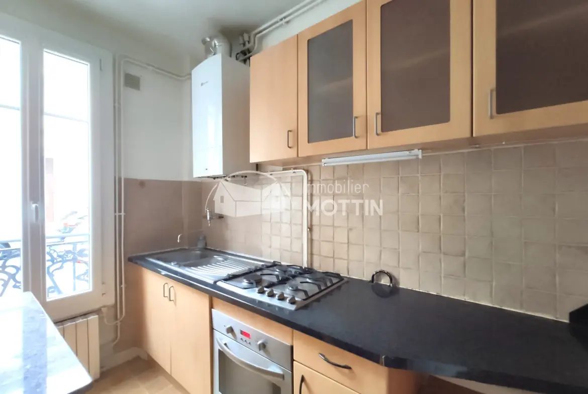 Appartement F2 à vendre à Vitry sur Seine - Centre/Gare 