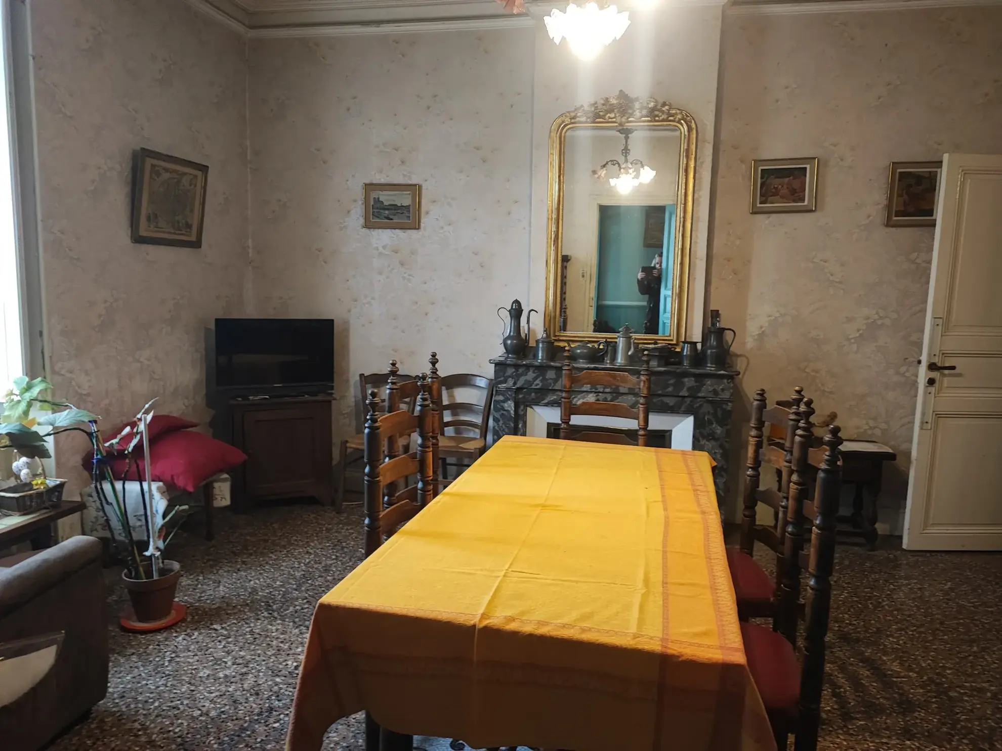 Maison de Maître à vendre à Azille - 96 500 € 