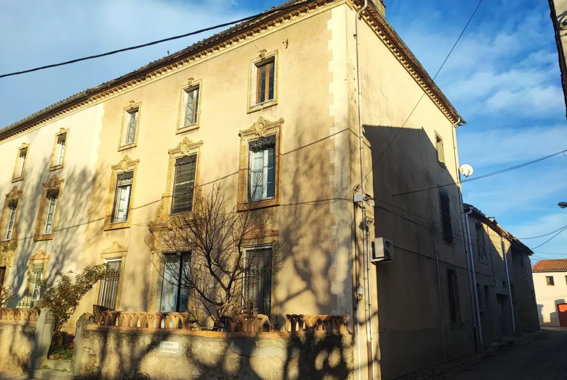 Maison de Maître à vendre à Azille - 96 500 € 