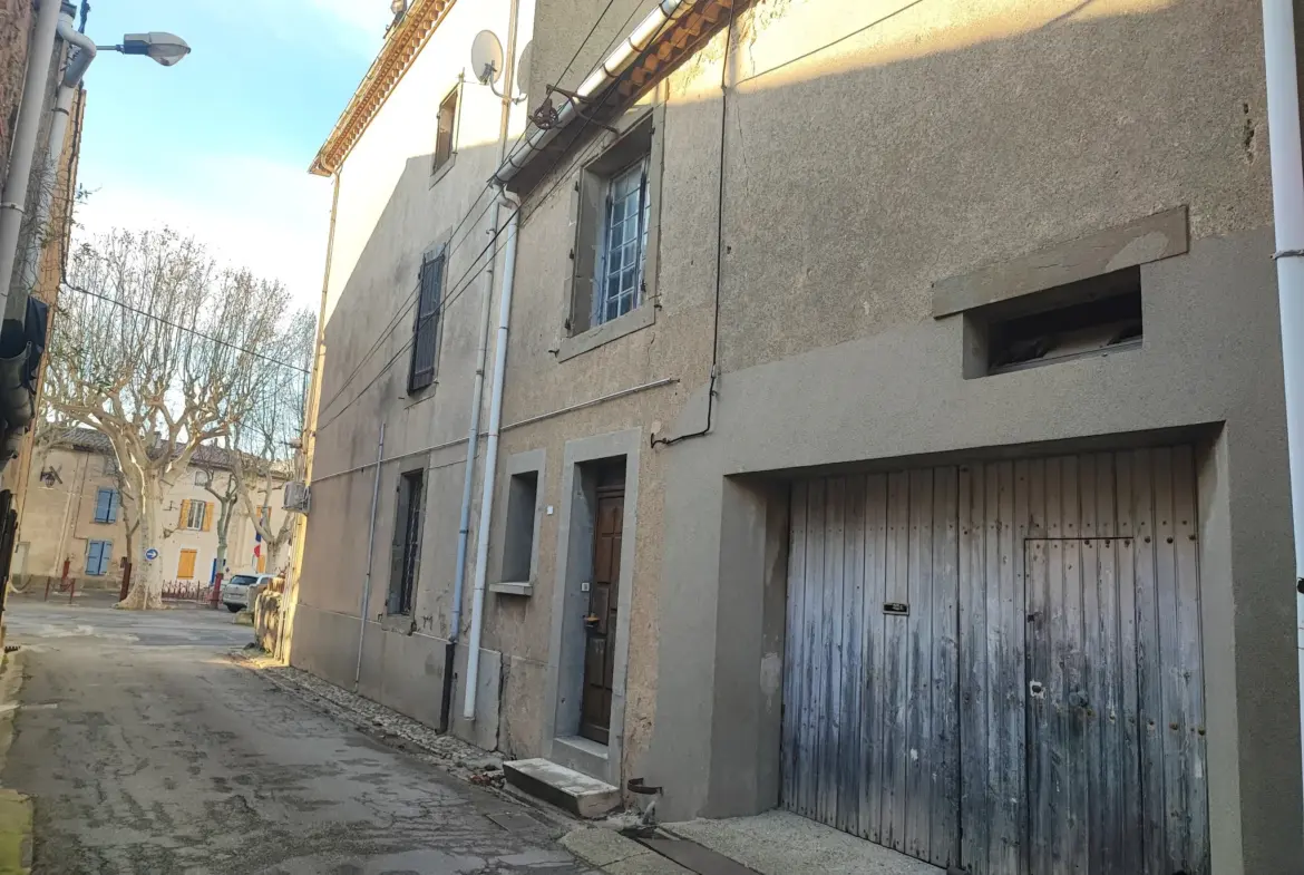 Maison de Maître à vendre à Azille - 96 500 € 