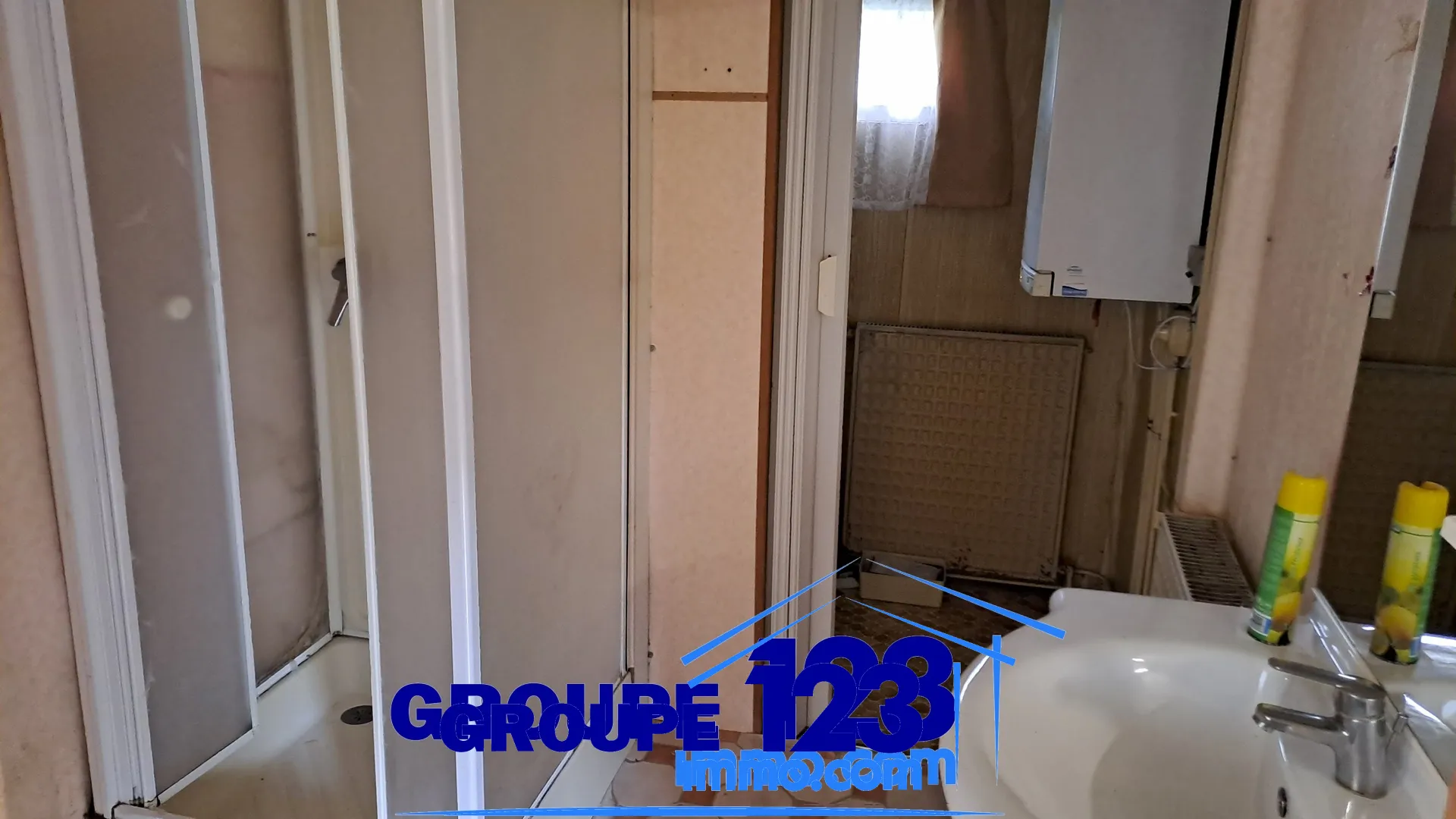 Petite maison de 55 m² à rénover à Senan 