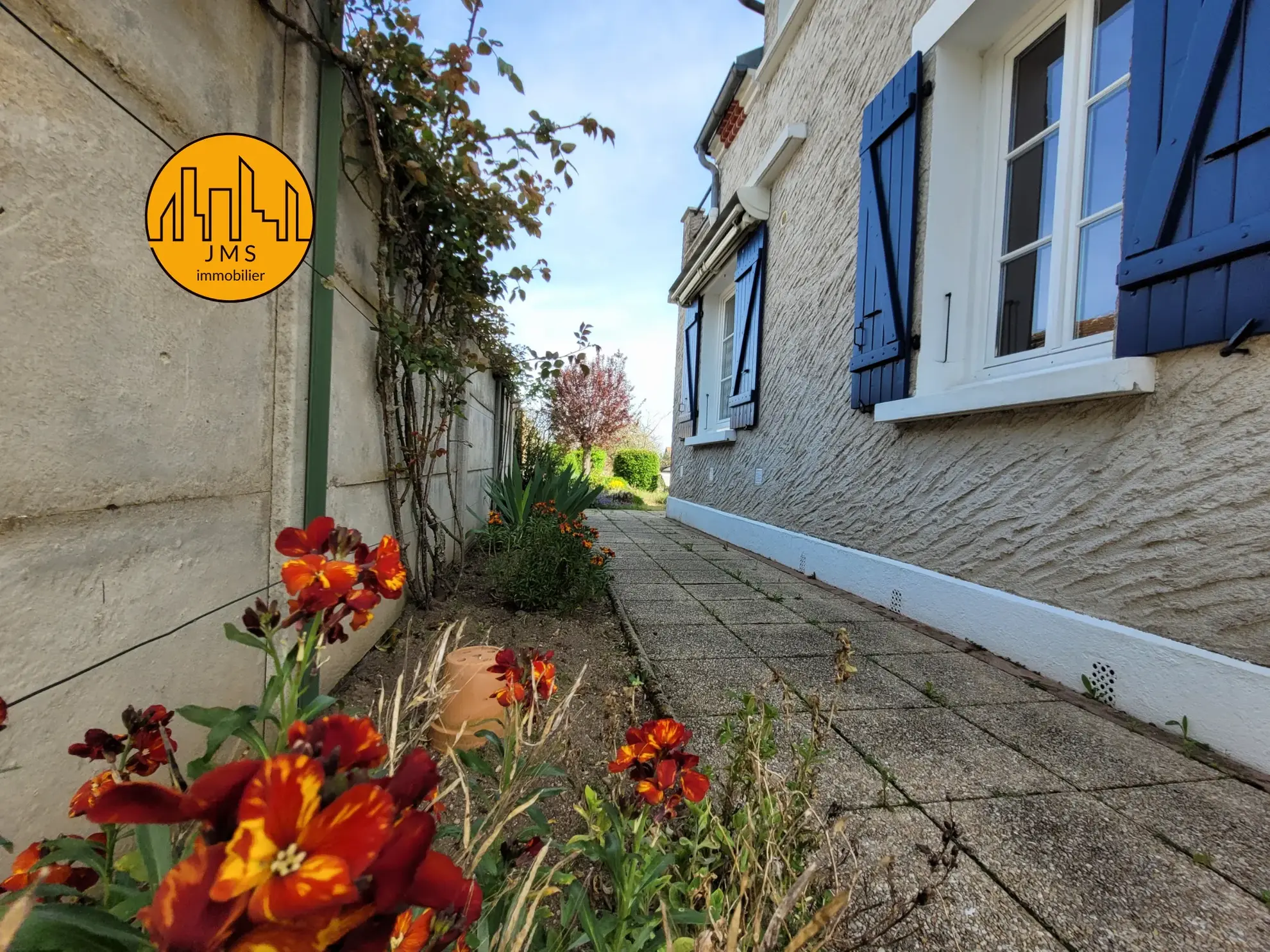 Maison charmante avec jardin à Yzeure en vente 