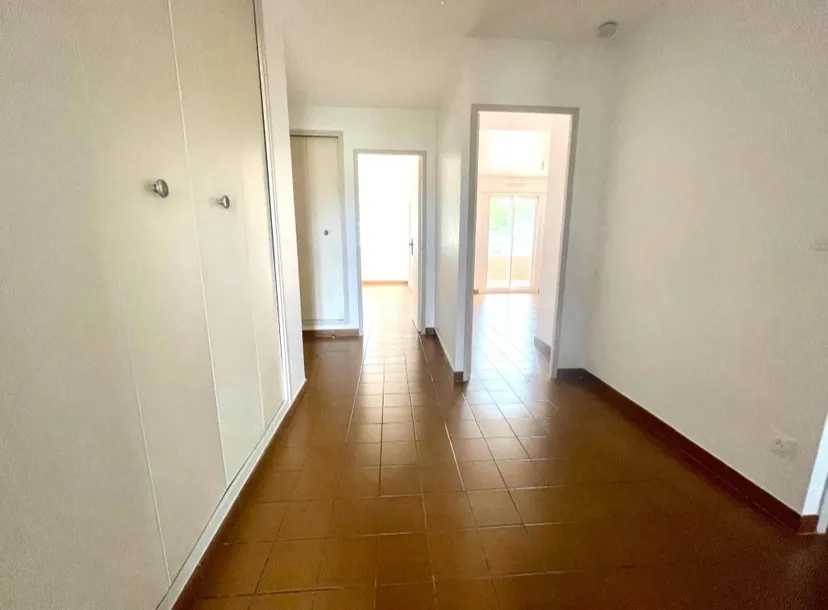 À vendre : Appartement T3 de 68 m2 à Six Fours Les Plages 