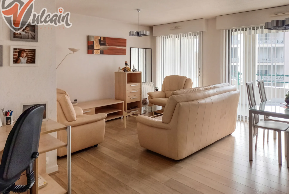 Appartement T3 spacieux avec balcon, garage et parking à Clermont-Ferrand 