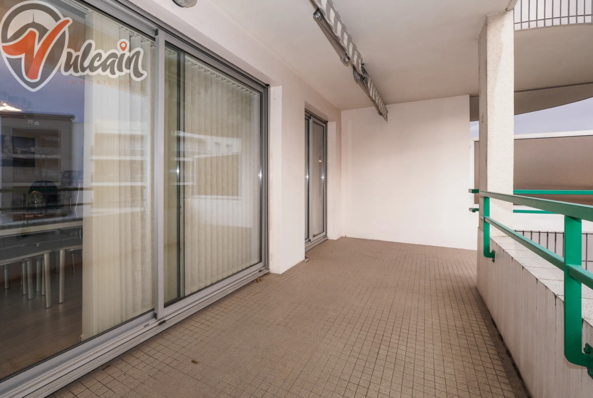 Appartement T3 spacieux avec balcon, garage et parking à Clermont-Ferrand 