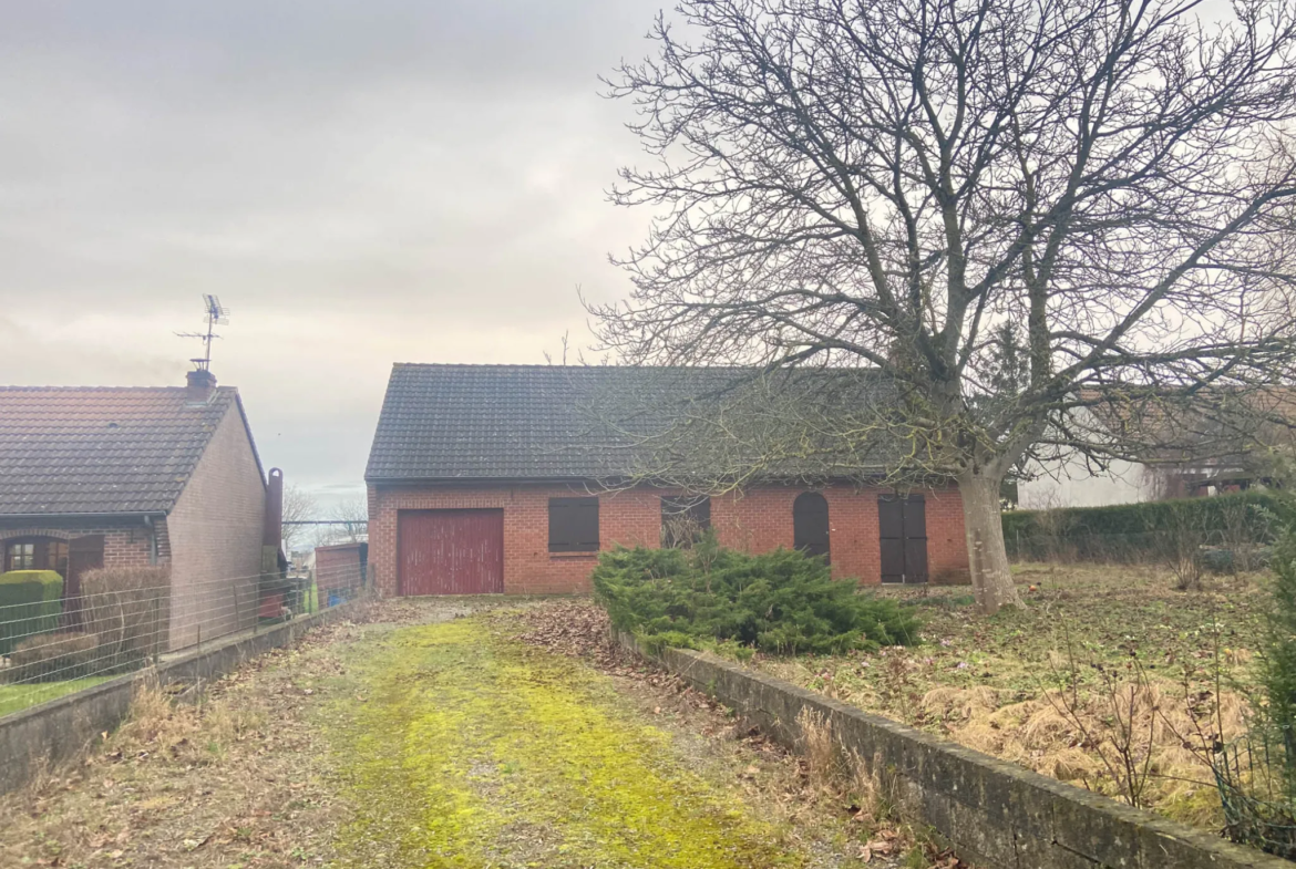 À vendre : Pavillon individuel avec 5 chambres à Jeumont 