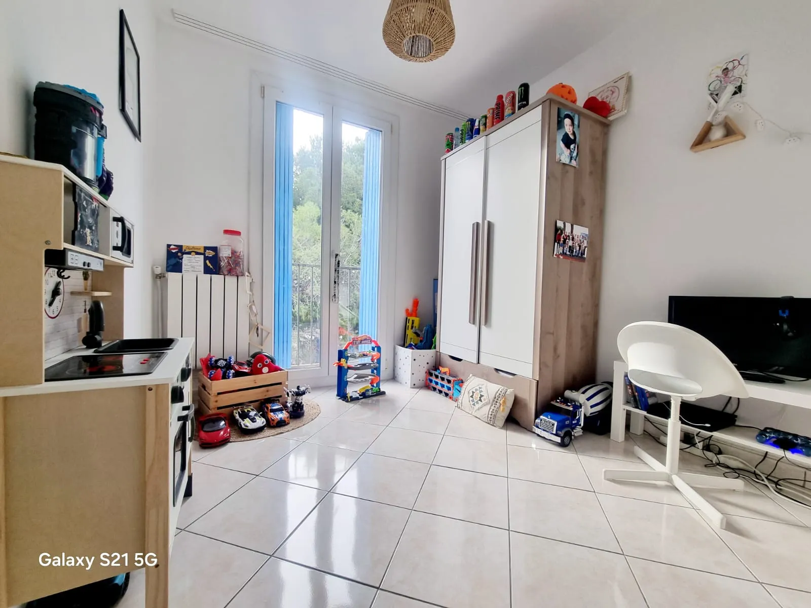 Vente Appartement de TYPE 4 à Vitrolles - 66,80 m² Loué 