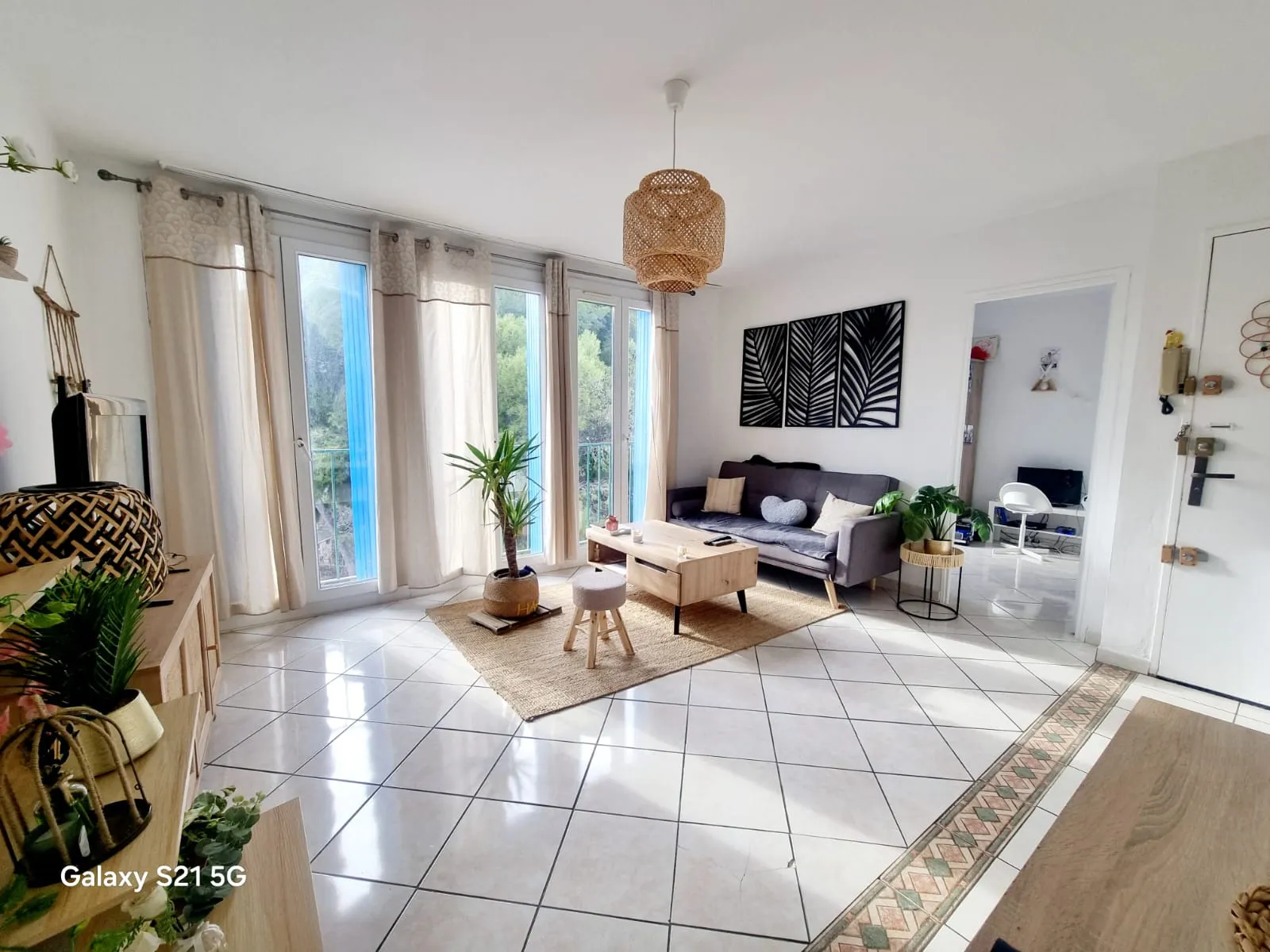 Vente Appartement de TYPE 4 à Vitrolles - 66,80 m² Loué 