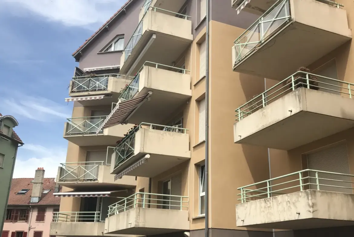 À vendre : Appartement T5 avec balcon et garage à Belfort 