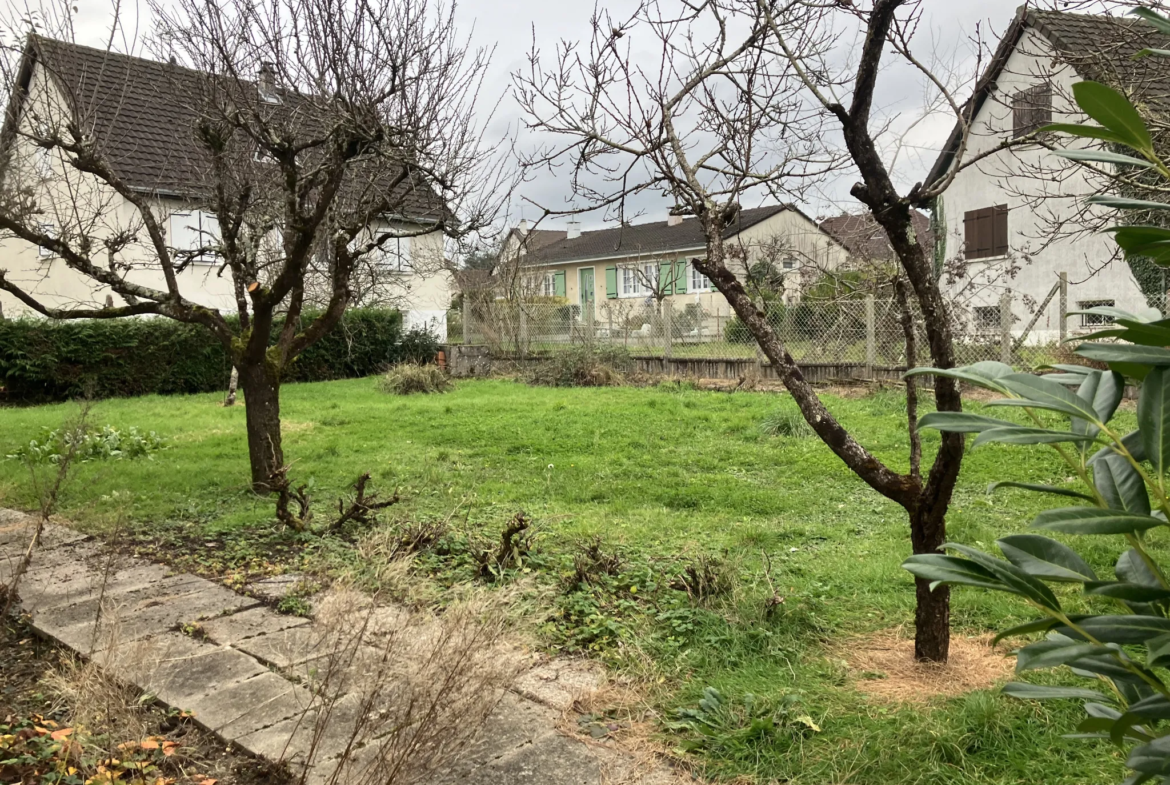 Maison de 90m² avec jardin aux Montapins à Nevers 