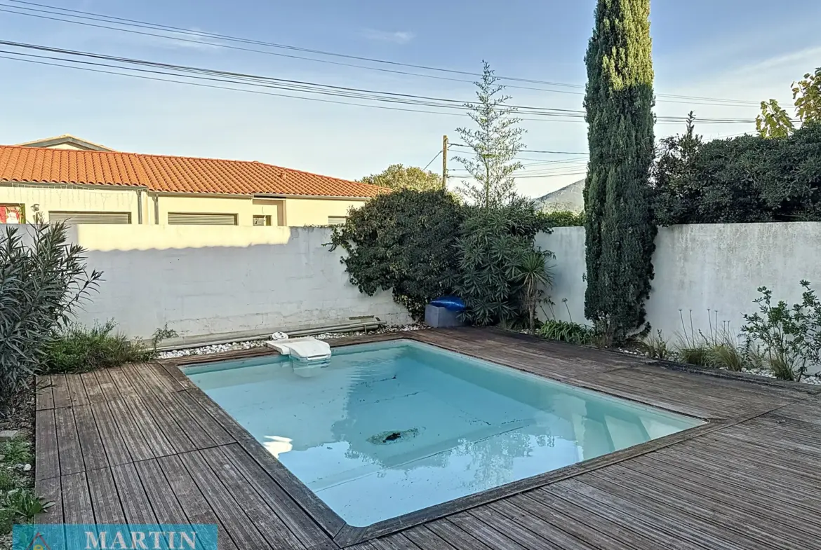 Villa rénovée avec piscine à Saint-Jean-Pla-De-Corts 