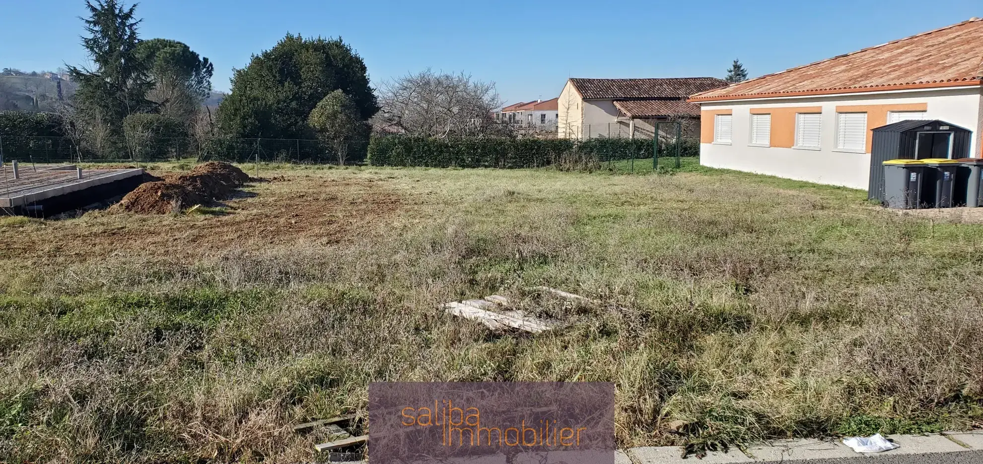 Terrain à bâtir viabilisé de 540 m² à vendre au Séquestre 