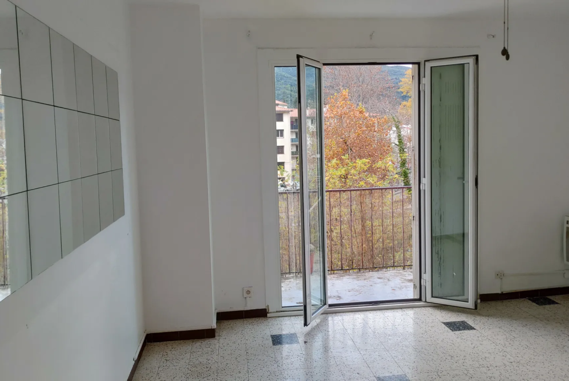 Appartement T2 à vendre à Amélie-Les-Bains-Palalda - 75 000 euros 