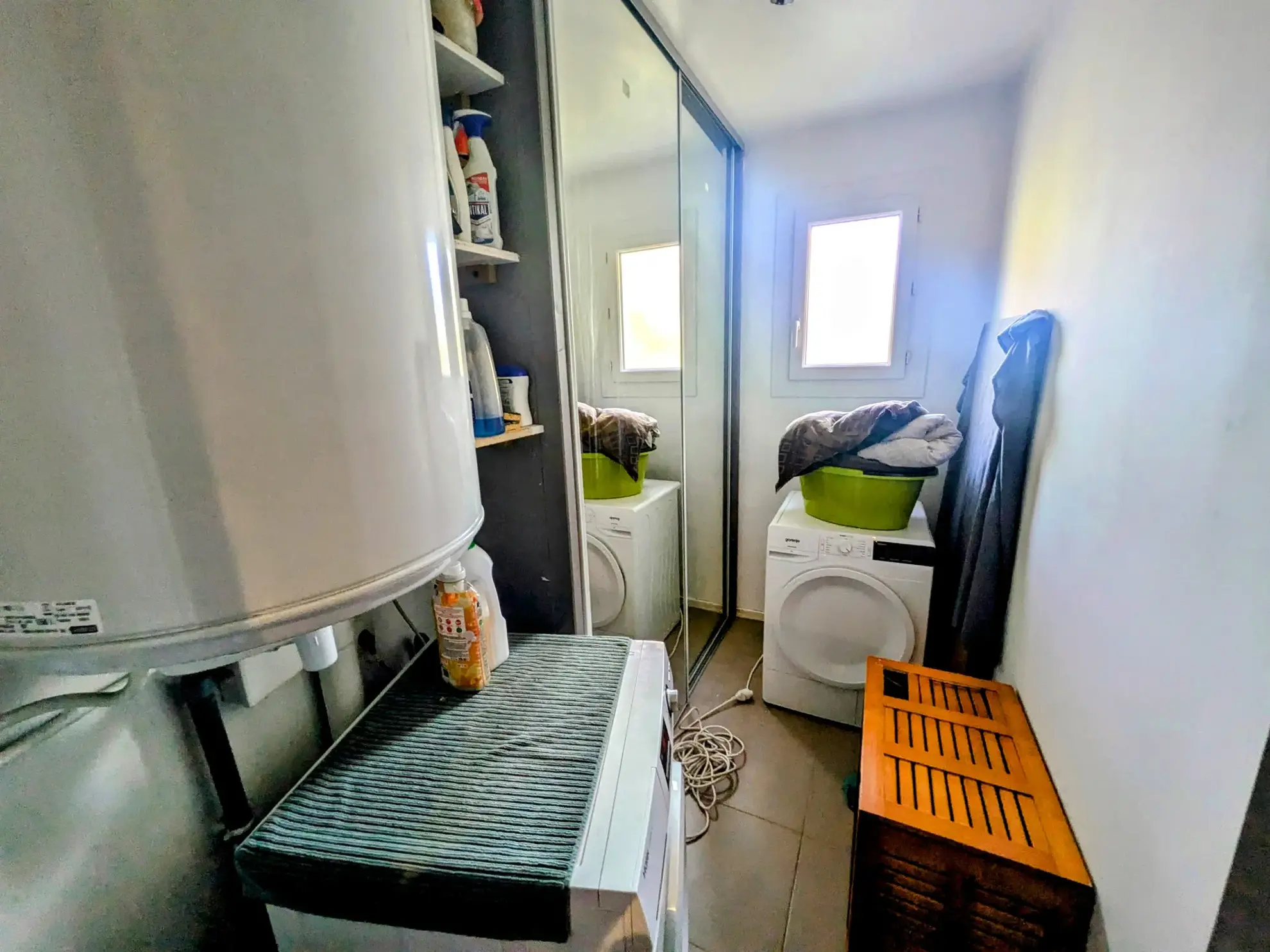 Appartement T3 rénové de 68 m² à Toulon Est avec commodités à pied 