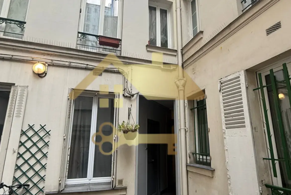 Studio à vendre à Paris - 26 m² avec cave 