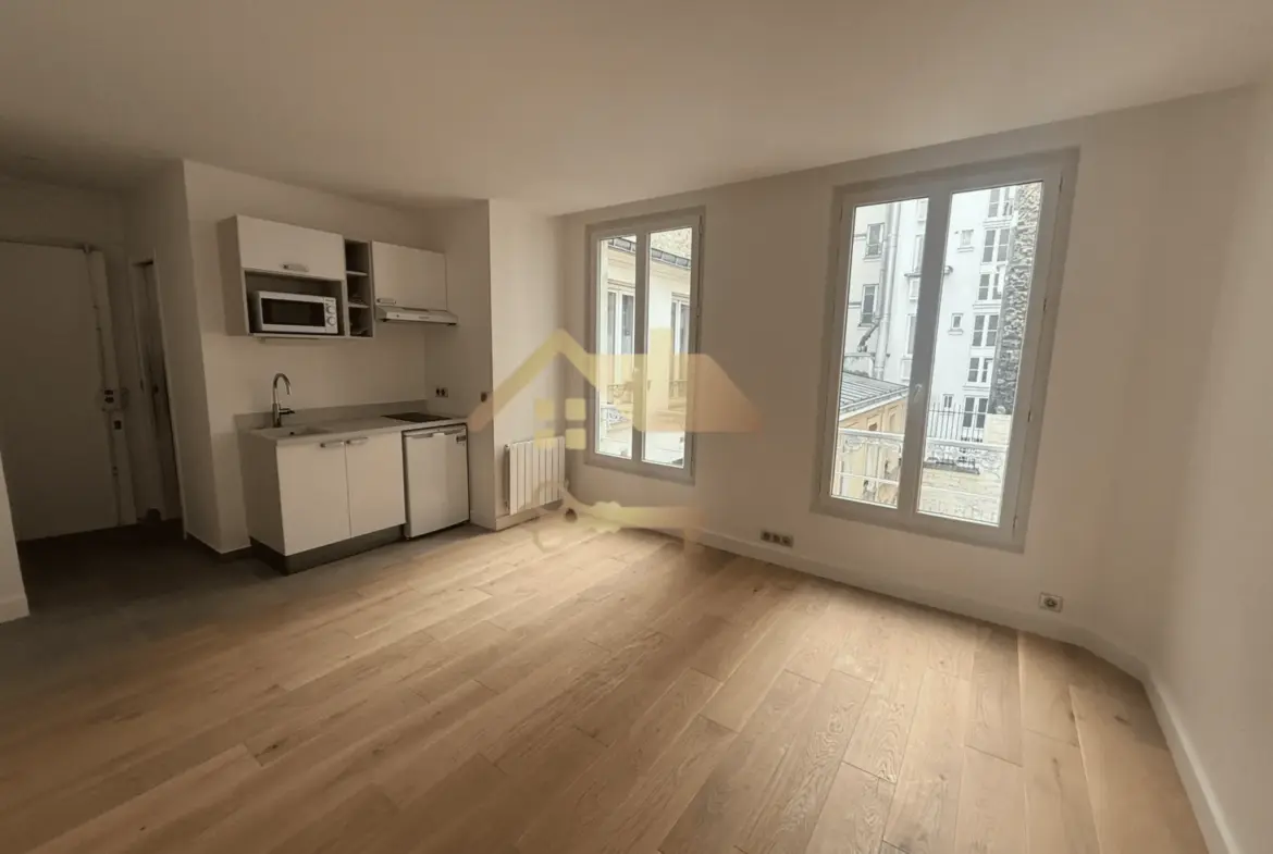 Studio à vendre à Paris - 26 m² avec cave 