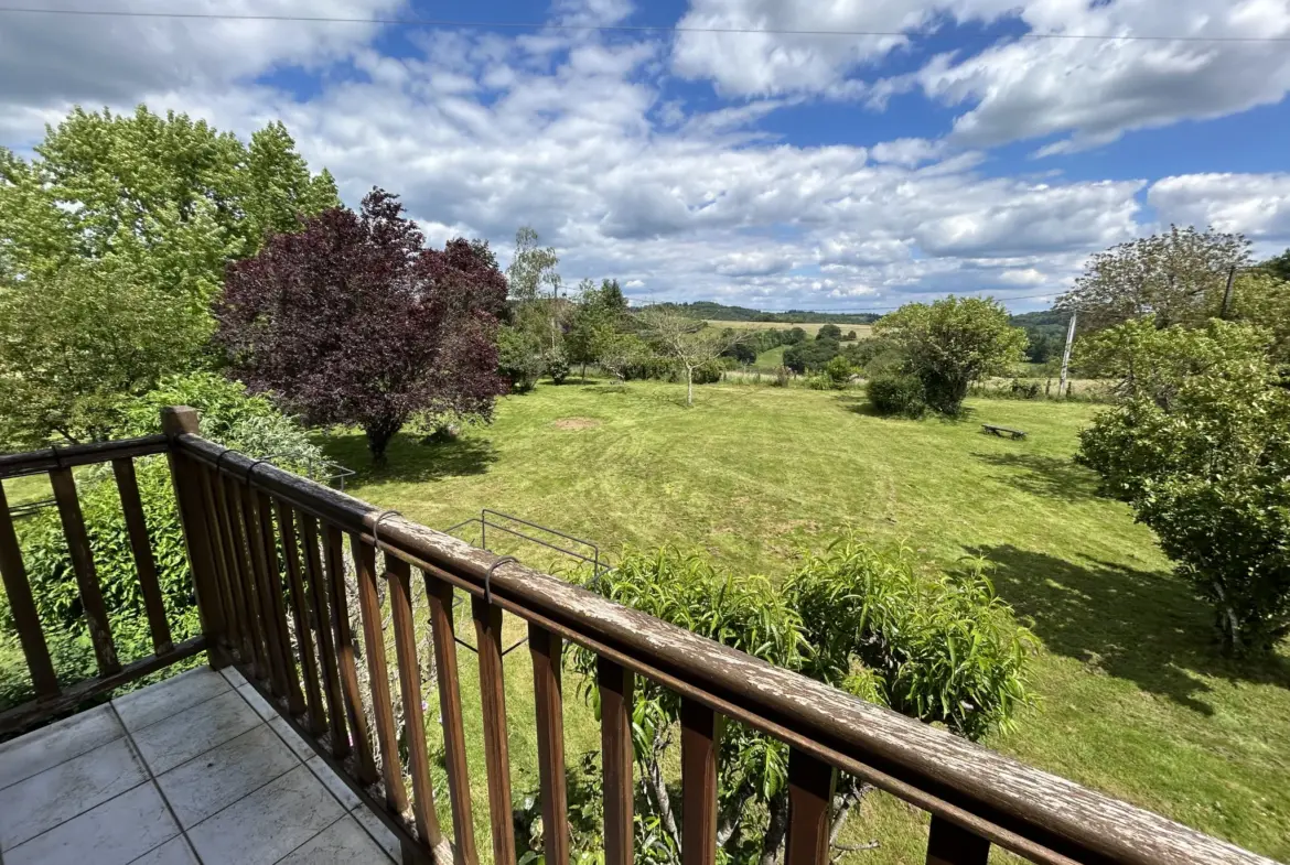 Maison familiale à Saint-Clément, Corrèze - 275 m² 