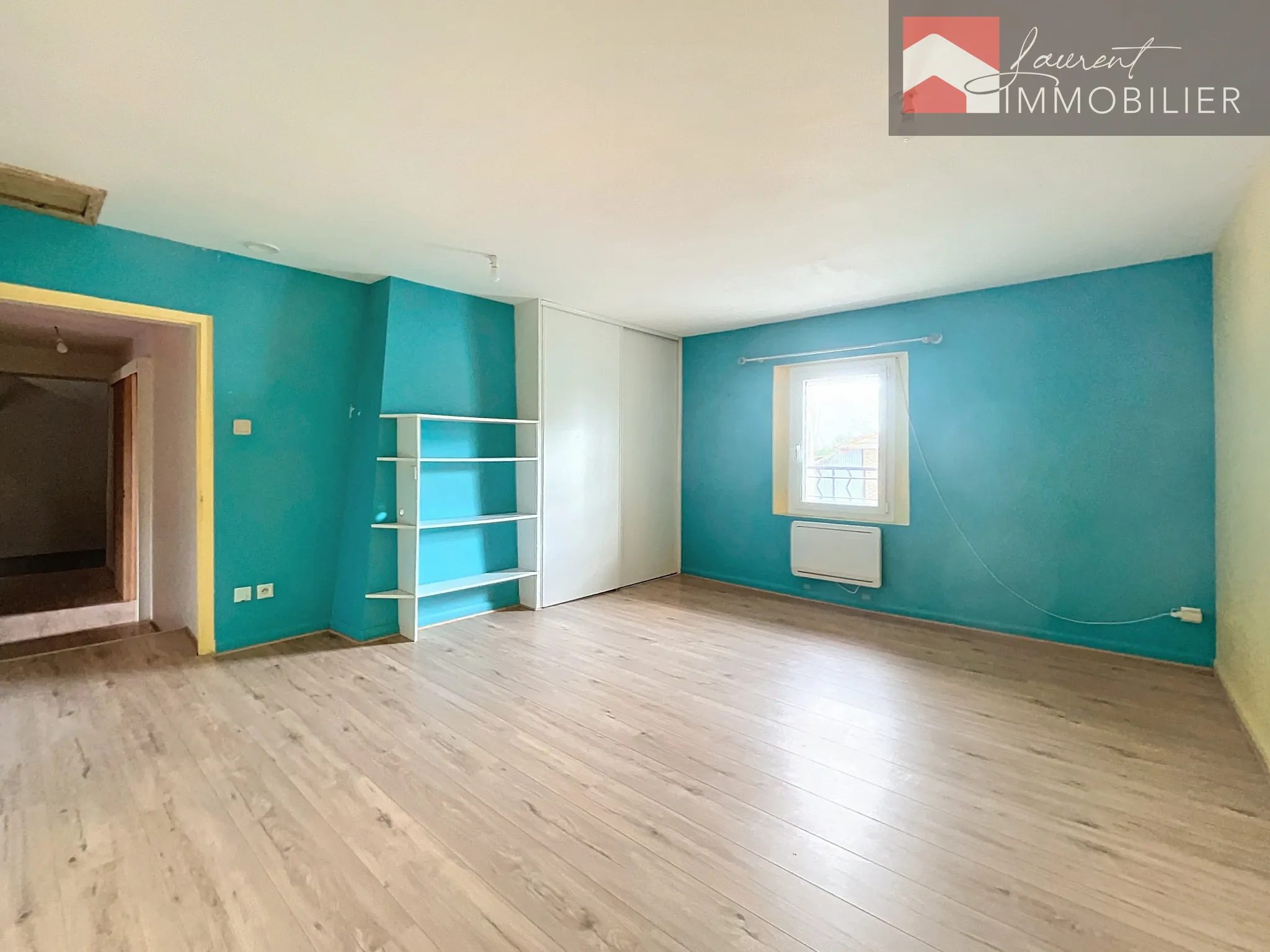 Belle maison rénovée de 187 m² à Saint Etienne sur Reyssouze 