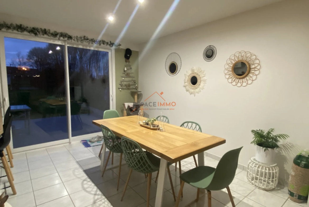 Maison individuelle de 93m² à Verchain-Maugre - 3 chambres, jardin et garage 