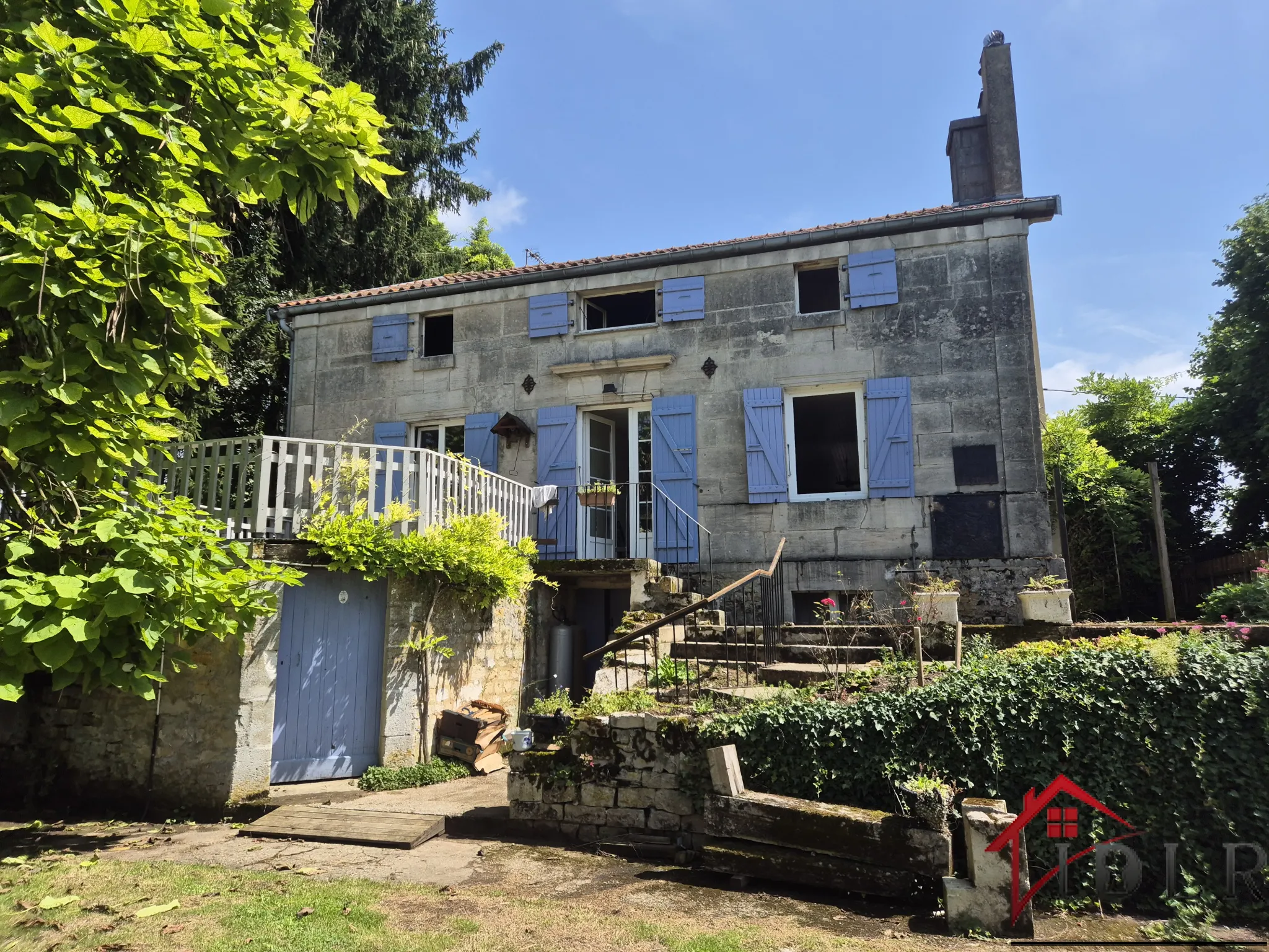 Maison de 180m2 à vendre à Saint-Dizier avec jardin 