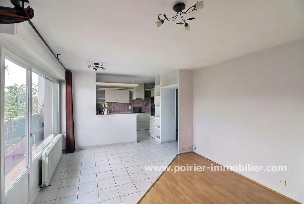 Appartement traversant de type 5 à Thonon les Bains avec vue lac 