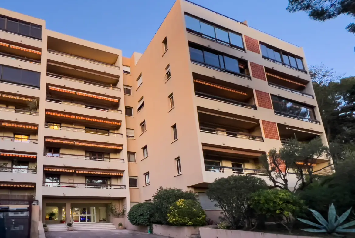 Vente appartement 3 pièces à La Serinette, Toulon 