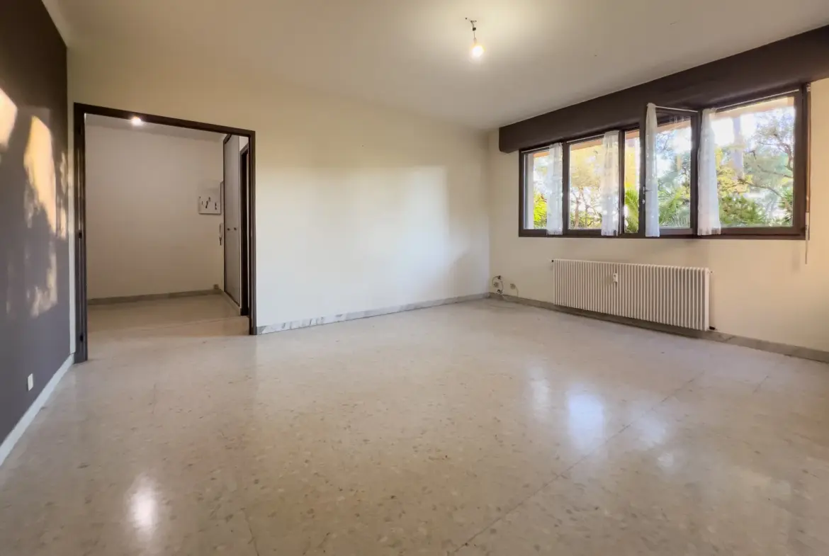 Vente appartement 3 pièces à La Serinette, Toulon 