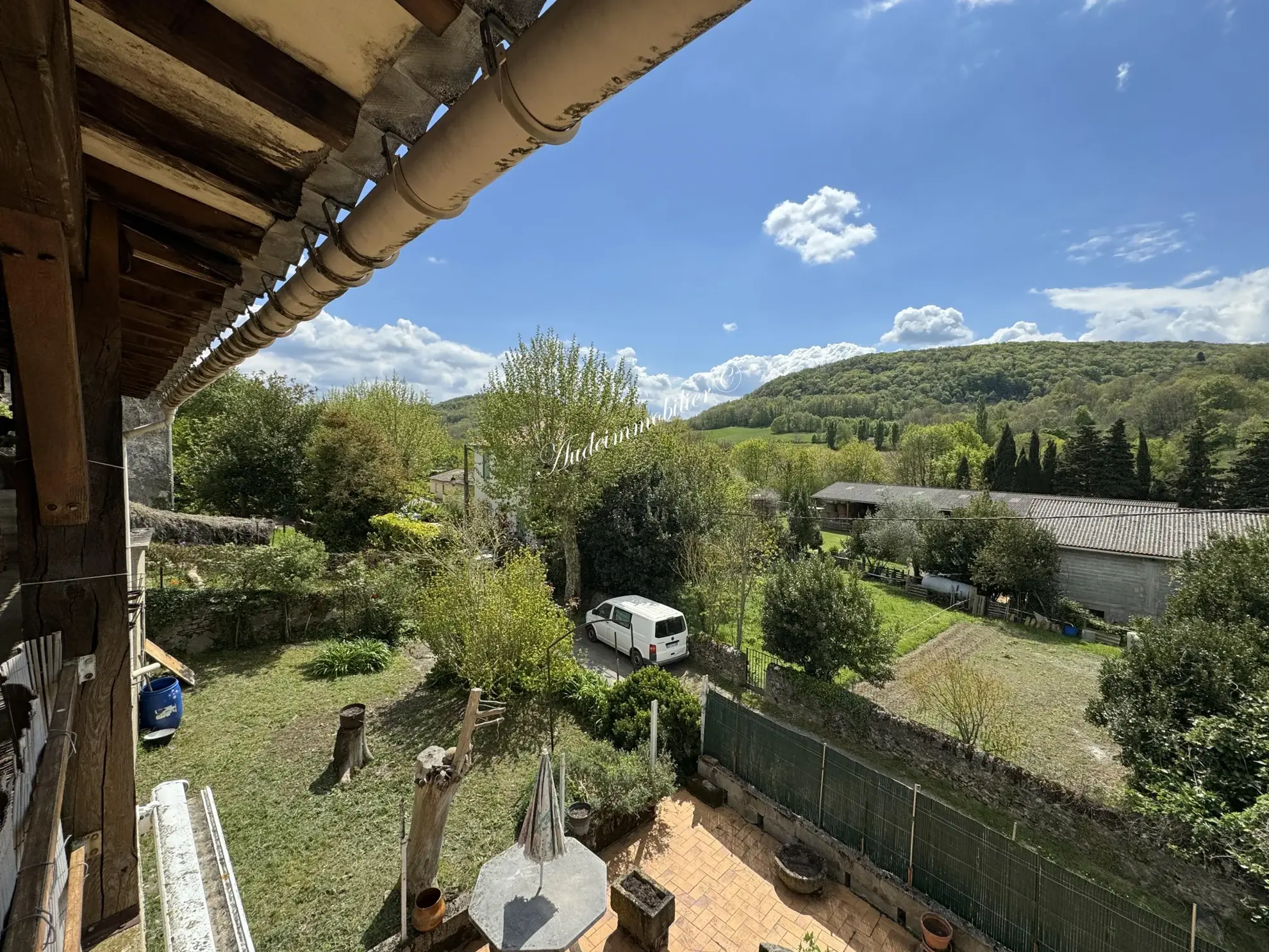 Maison de village avec jardin et étable à Mirepoix 