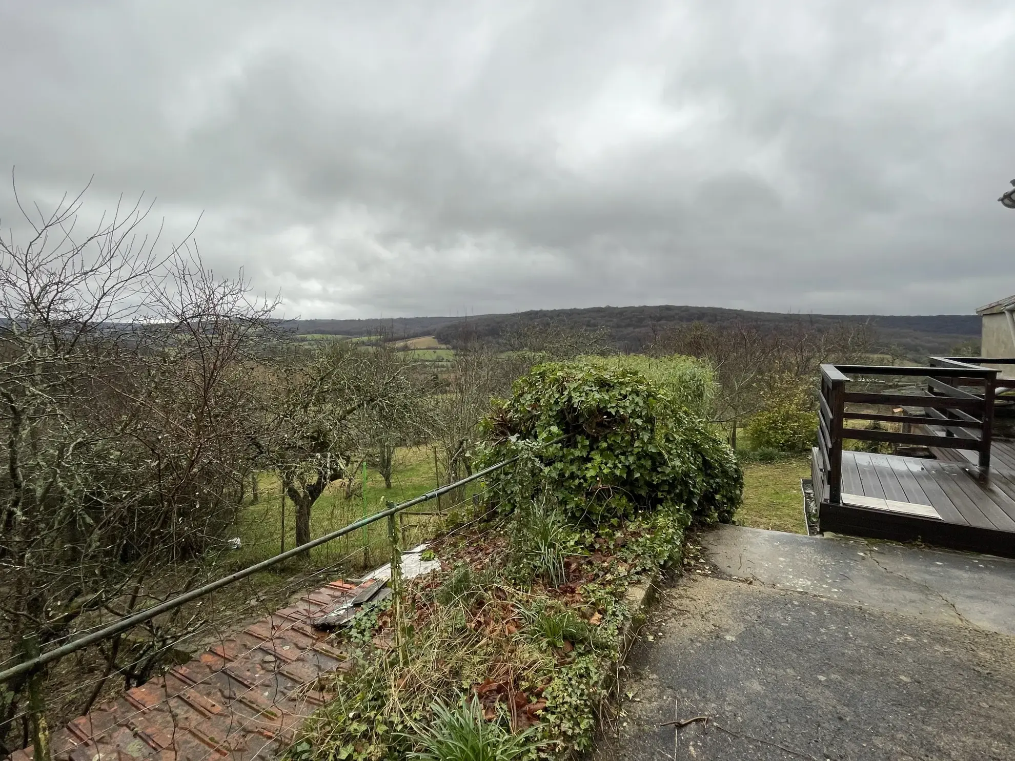 Maison indépendante à Nolay, proche de Prémery à vendre 