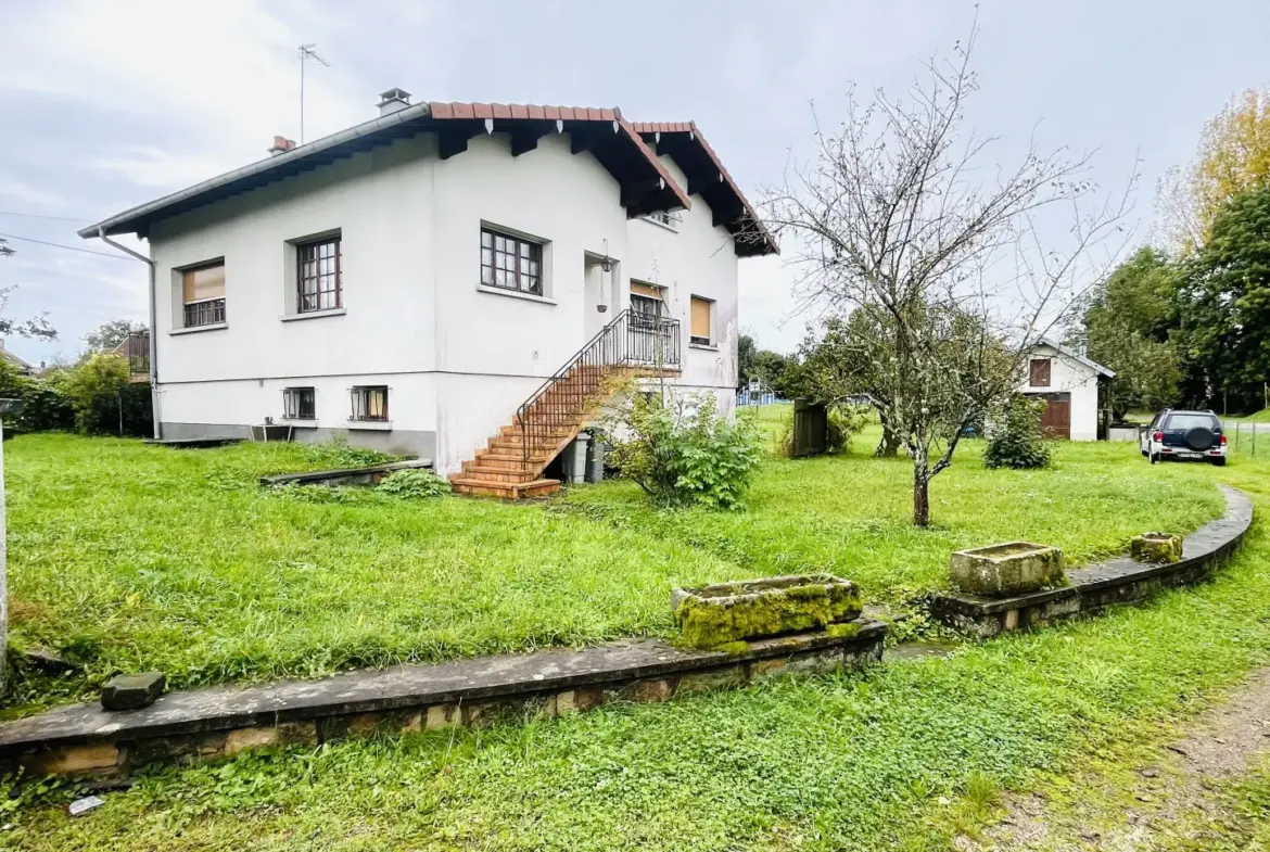 Maison spacieuse et lumineuse à vendre à Lure, 120 m² 