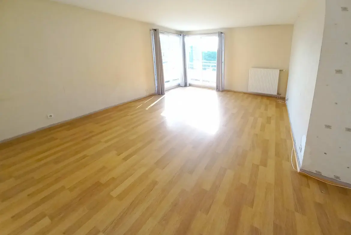 À vendre : Appartement F3 à Créteil, proche métro Pointe du Lac 