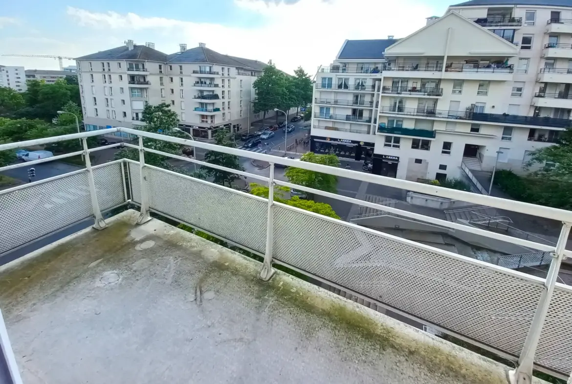 À vendre : Appartement F3 à Créteil, proche métro Pointe du Lac 