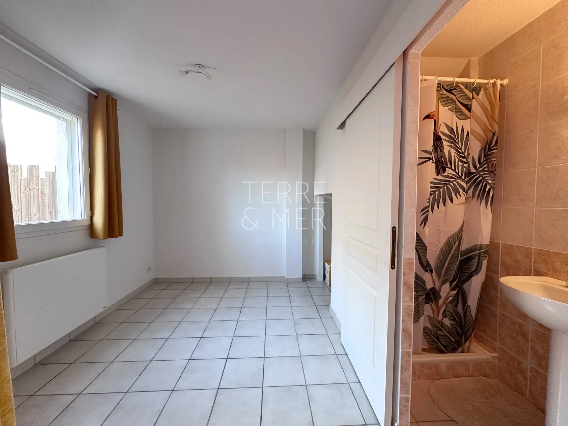 Villa en 2 faces à vendre à Alénya - 89 m² avec jardin et garage 