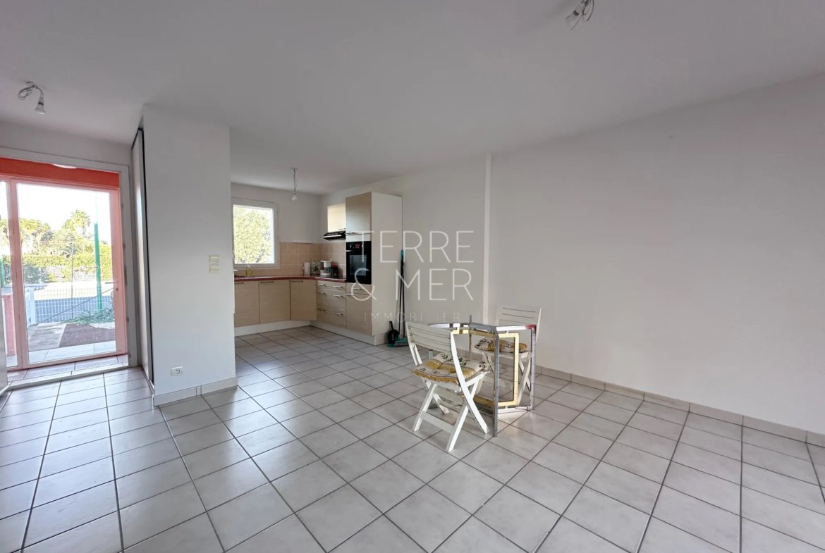 Villa en 2 faces à vendre à Alénya - 89 m² avec jardin et garage 