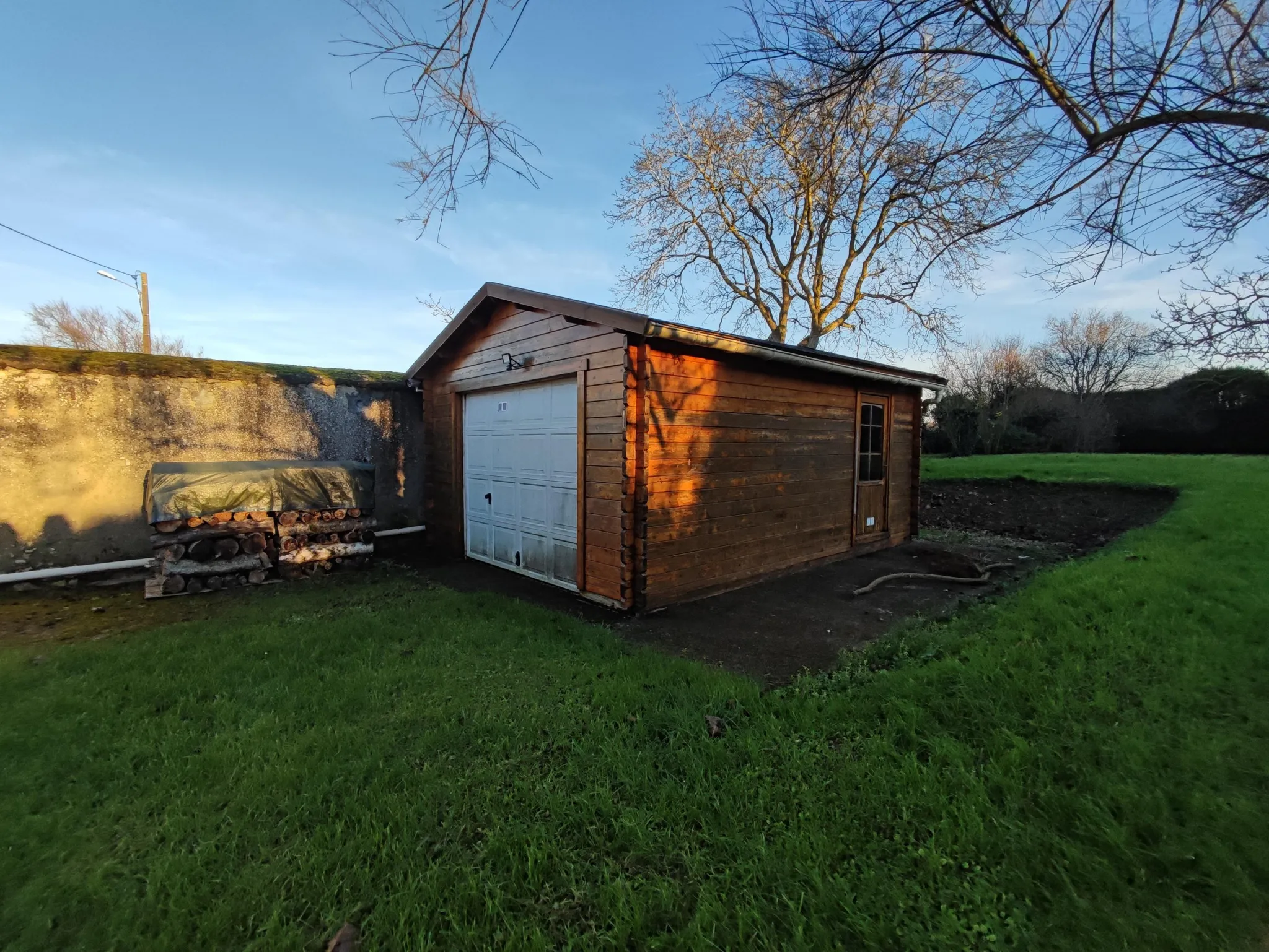 Longère familiale à vendre à Auneau, 90 m² sur 1634 m² de terrain 