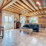 Maison à vendre à Romenay avec 3 chambres et jardin