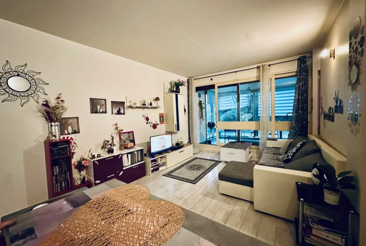 Studio 35 m² avec loggia à Le Chesnay Rocquencourt 