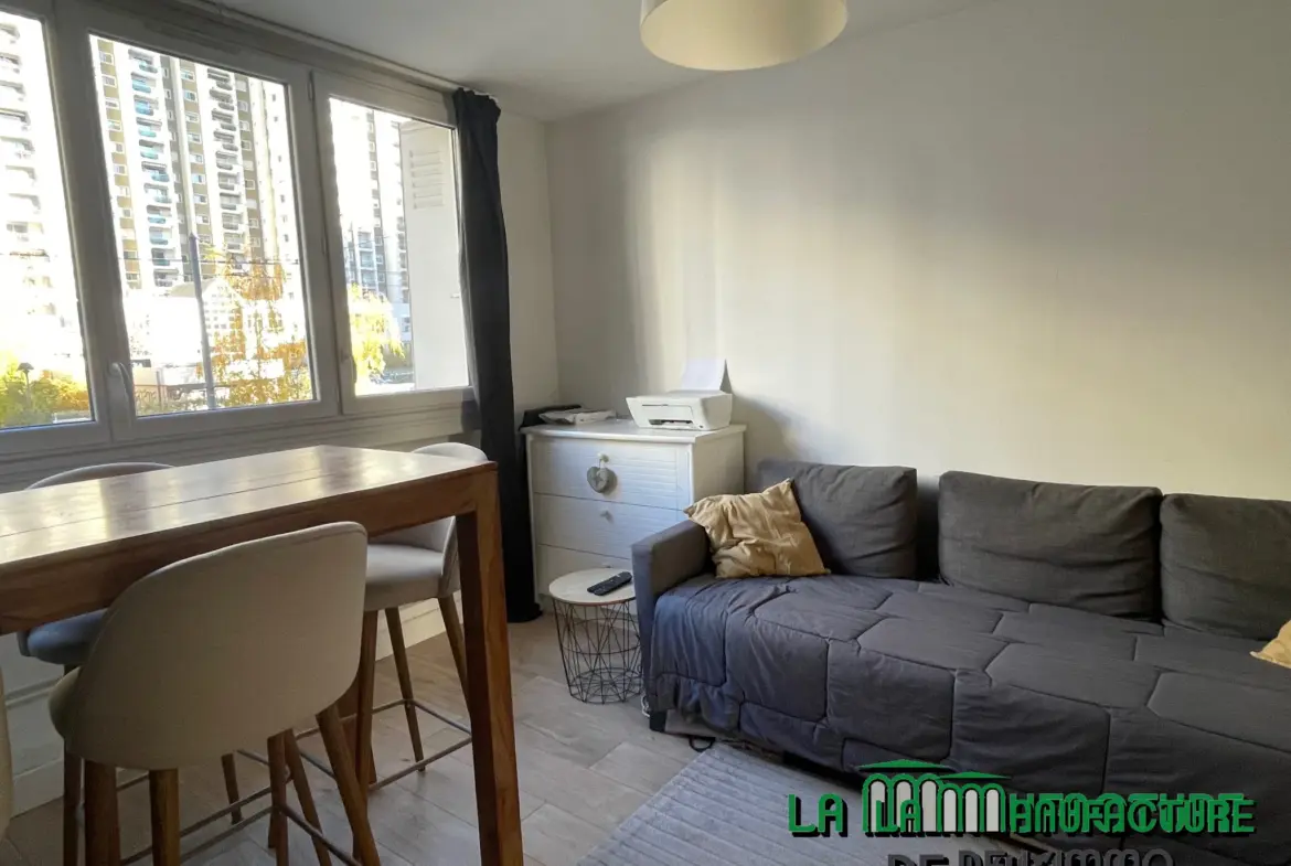 Appartement F3 avec balcon et cave à Saint-Étienne 