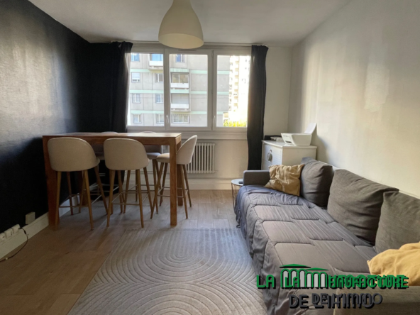 Appartement F3 avec balcon et cave à Saint-Étienne